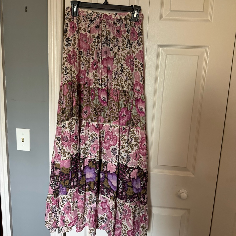 Spell & the Gypsy Collective Dessert Daisy pink/brown skirt Medium